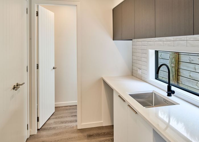  at 4B Kaiaho Close, Aotea, Porirua
