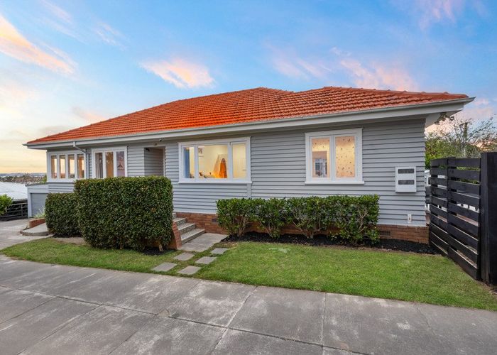  at 6 Barrack Road, Mount Wellington, Auckland City, Auckland