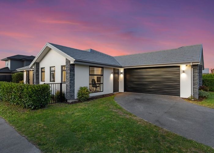  at 3 Robalan Close, Halswell, Christchurch
