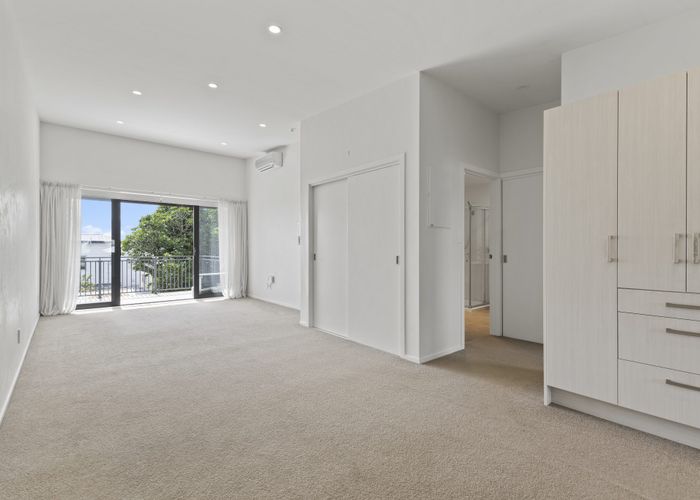  at 8/3 Woolfield Road, Papatoetoe, Manukau City, Auckland