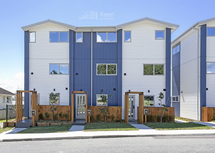  at 5/42 Kaikoura Street, Henderson, Waitakere City, Auckland