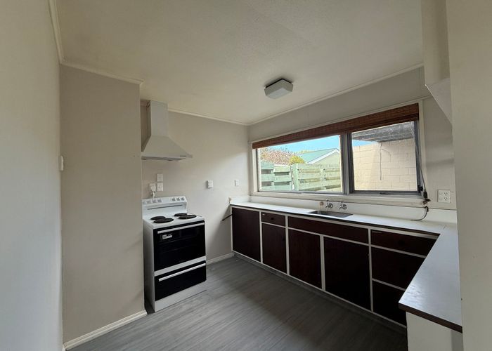  at 2/46 Delaware Crescent, Russley, Christchurch City, Canterbury