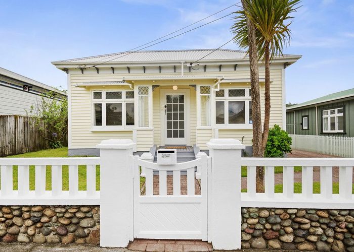  at 21 Nelson Street, Petone, Lower Hutt, Wellington