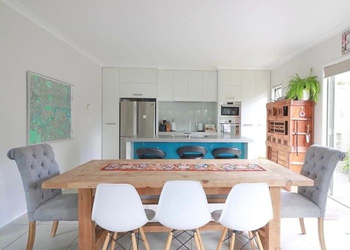  at 60 Beach Road, Castor Bay, Auckland