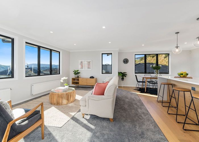  at 13 Pacific View, Whitby, Porirua