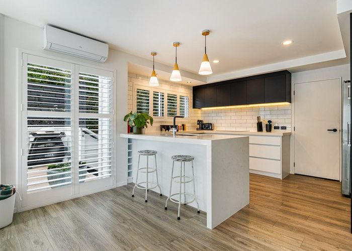  at 4/10a Killarney Street, Takapuna, North Shore City, Auckland