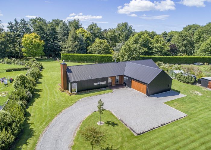  at 399 Gressons Road, Waikuku, Rangiora