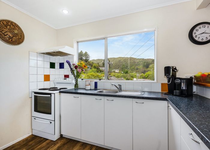  at 1/9 LOWRY CRES, Stokes Valley, Lower Hutt