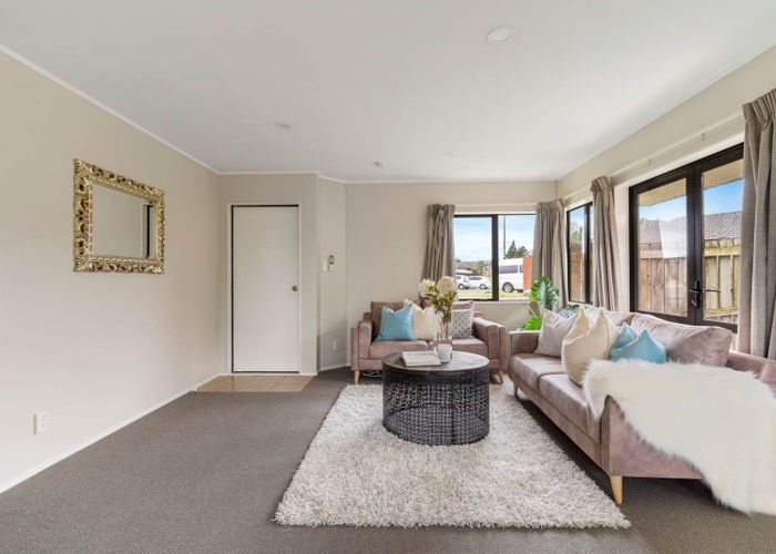  at 36 Carn Place, Weymouth, Auckland
