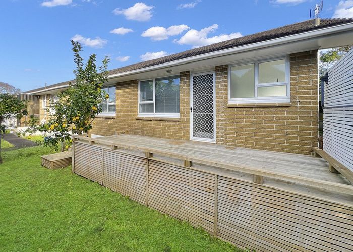  at 4/10 Harding Avenue, Mount Wellington, Auckland City, Auckland