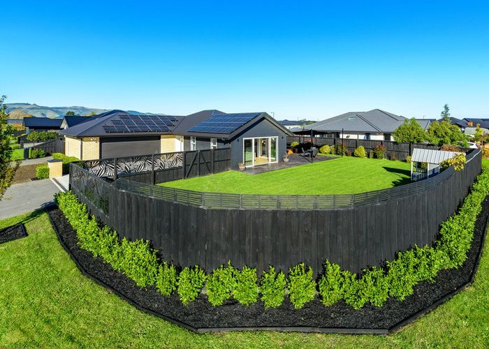  at 74 Oaks Drive, Lincoln, Lincoln