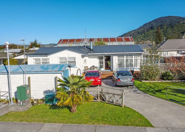  at 32 Neil Road, Fairy Springs, Rotorua