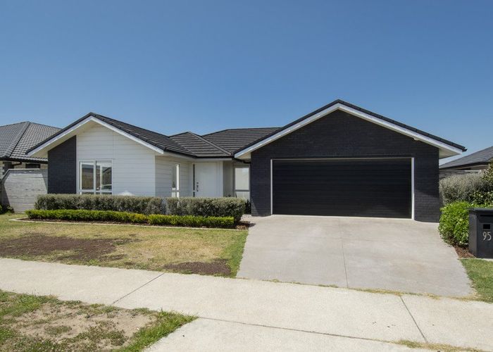  at 95 Te Kio Crescent, Papamoa Beach, Papamoa
