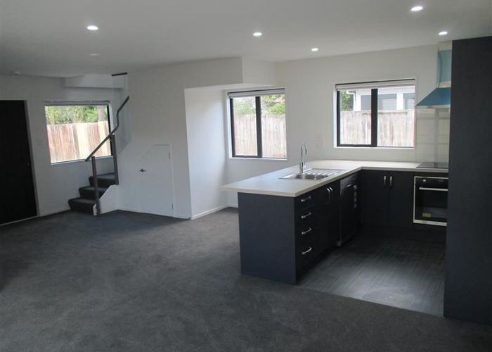  at 2/87 Mandeville Street, Riccarton, Christchurch City, Canterbury