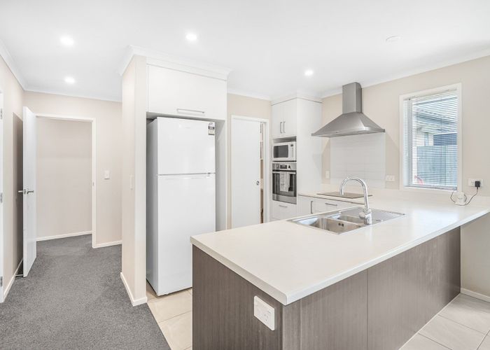  at 242 Dixon Road, Fitzroy, Hamilton