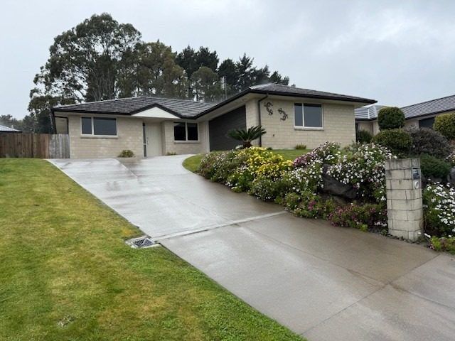  at 298 Ballintoy Park Drive, Welcome Bay, Tauranga, Bay Of Plenty