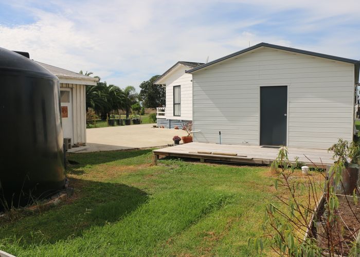  at 27 Kowhai Avenue, KAIAUA, MIRANDA