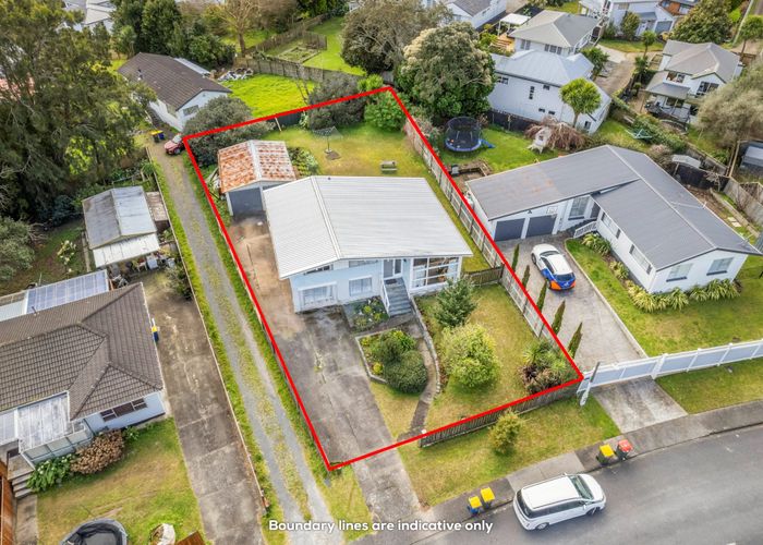  at 9 Redwood Drive, Massey, Waitakere City, Auckland