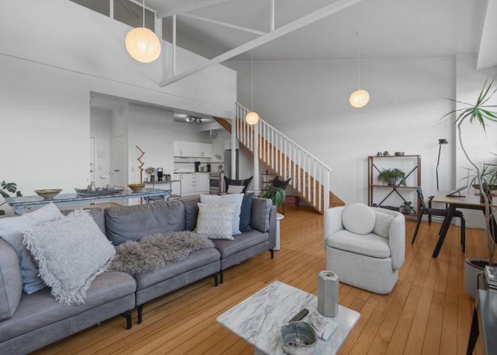  at 30/3 Akiraho Street, Mount Eden, Auckland City, Auckland