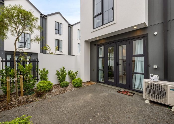  at 5/104 Peterborough Street, City Centre, Christchurch City, Canterbury
