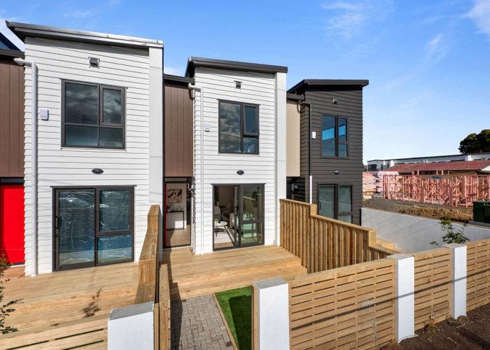  at Lot9/17,19,21&2 Von Sturmer Street, Mangere East, Manukau City, Auckland