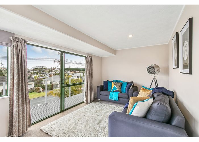  at 7 Kiteroa Terrace, Browns Bay