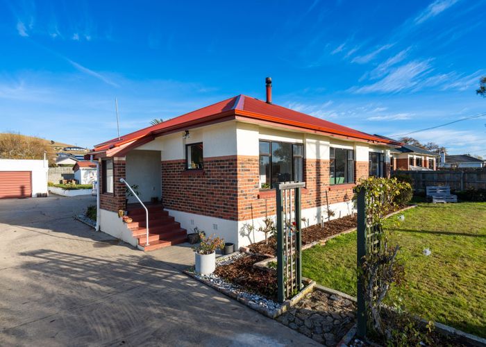  at 84 Gladstone Road North, Mosgiel