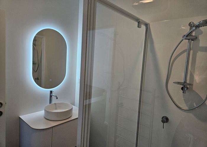  at 5/10 Paparoa Street, Papanui, Christchurch City, Canterbury