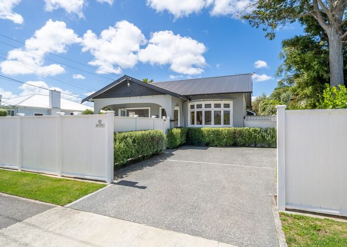  at 42 Tennyson Street, Petone, Lower Hutt
