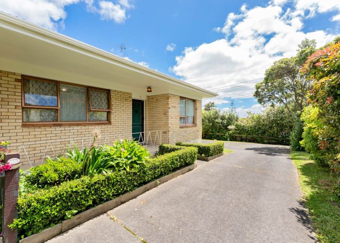  at 52b Butterworth Drive, Glendene, Waitakere City, Auckland