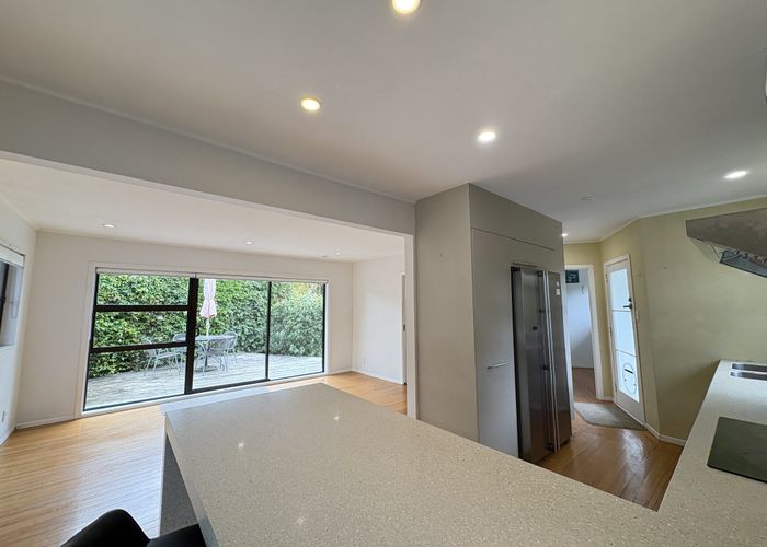  at 75 Nile Road, Milford, North Shore City, Auckland