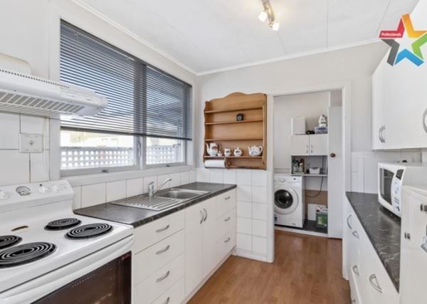  at 5 Bird Grove, Stokes Valley, Lower Hutt, Wellington