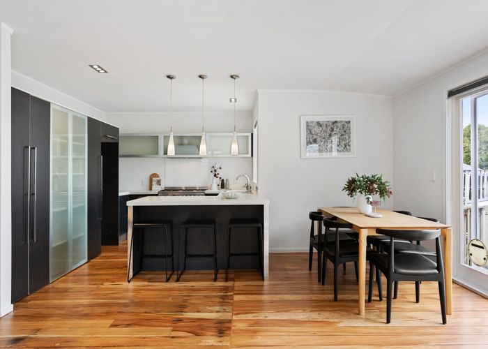  at 42 Parkdale Road, Mount Albert, Auckland City, Auckland