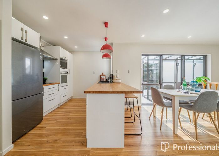  at 276 Maungaraki Road, Maungaraki, Lower Hutt, Wellington