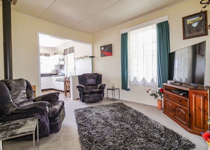  at 1 Benefield Street, Whanganui East, Whanganui