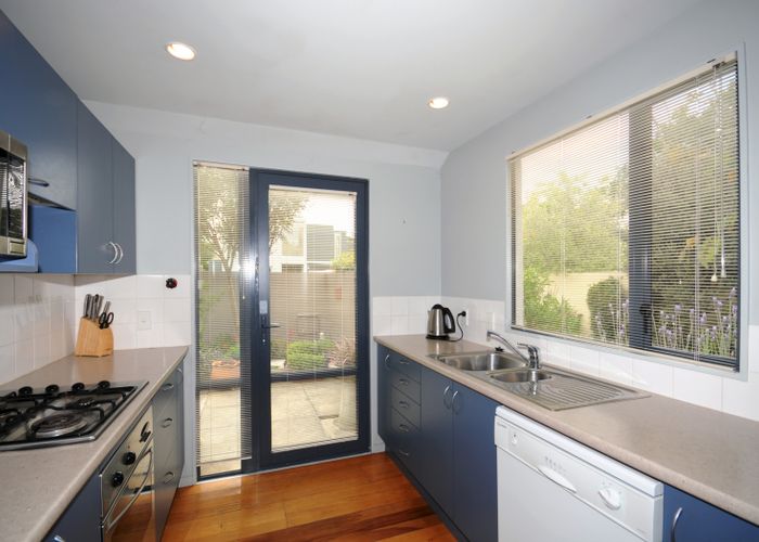  at 2 Oakford Close, Riccarton, Christchurch