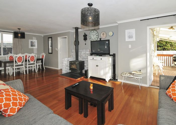  at 385A Cambridge Terrace, Naenae, Lower Hutt