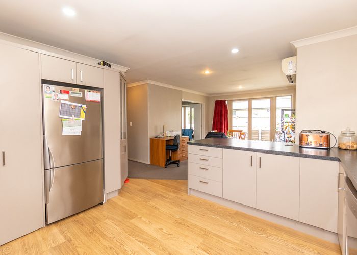  at 6 Railway Terrace, Templeton, Christchurch