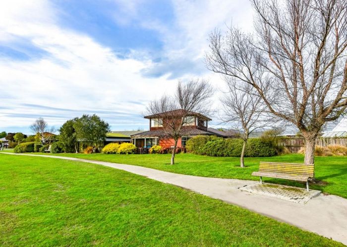  at 2/19 Arkwright Place, Halswell, Christchurch
