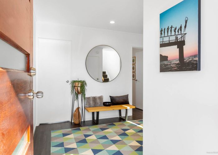  at 25C Beechwood Road, Rothesay Bay, Auckland