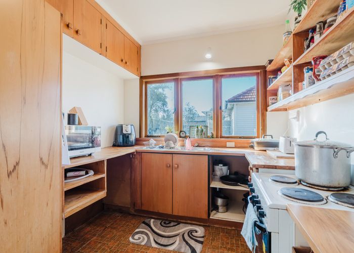 at 9 James Street, Hamilton East, Hamilton, Waikato