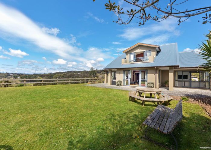  at 56 Christian Road, Swanson, Auckland