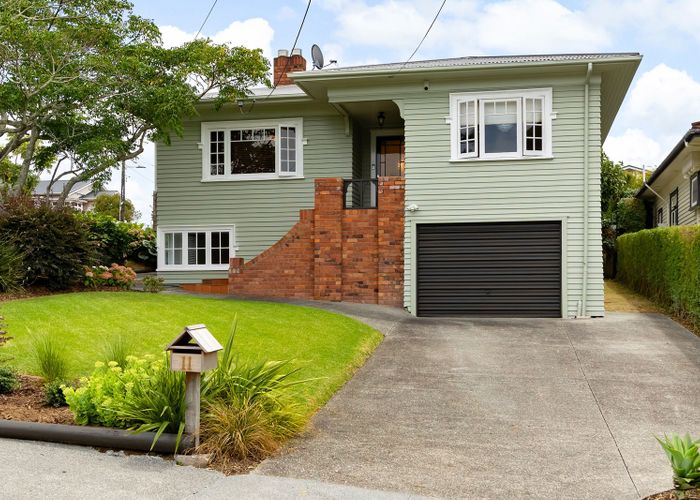  at 11 Mons Avenue, Mount Roskill, Auckland