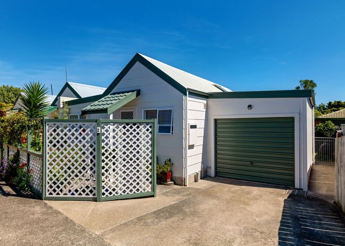  at 2/12 Marsden Road, Stoke, Nelson