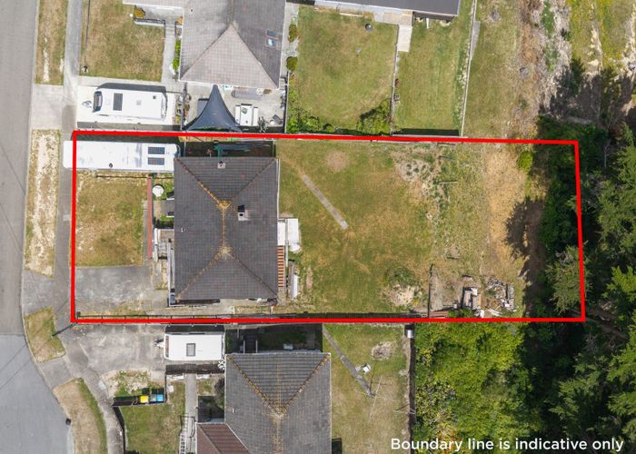  at 27 Spur Grove, Titahi Bay, Porirua, Wellington