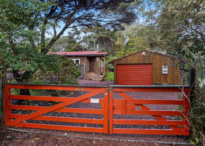  at 73 Coulter Road, Henderson Valley, Waitakere City, Auckland