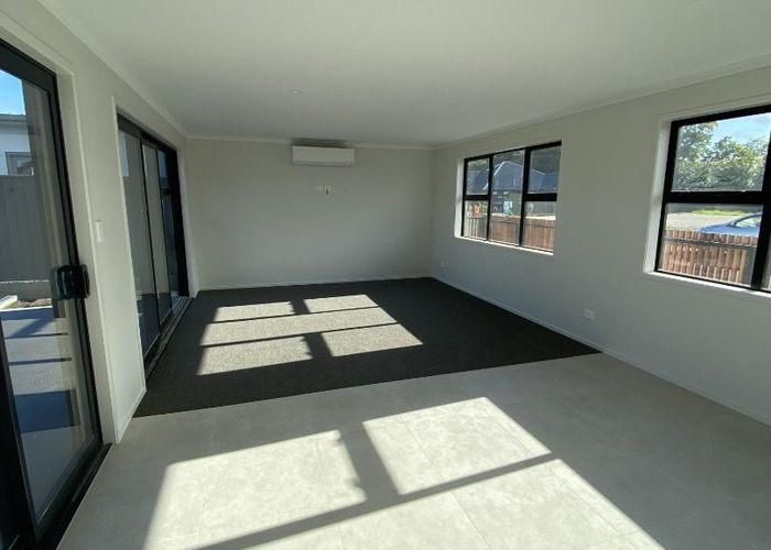  at 38 Hammick Crescent, Pyes Pa, Tauranga