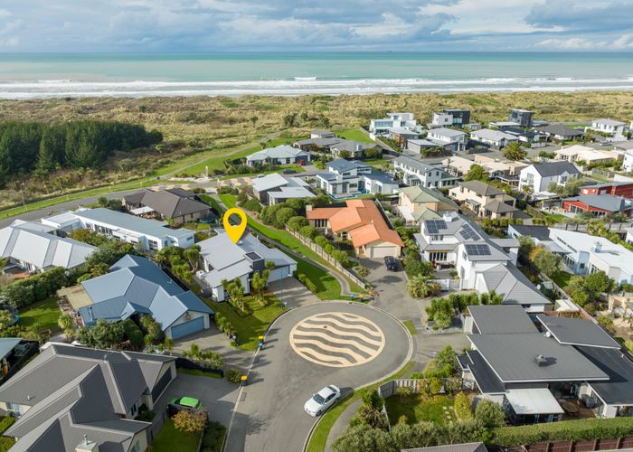  at 19 Sandpiper Place, Waimairi Beach, Christchurch
