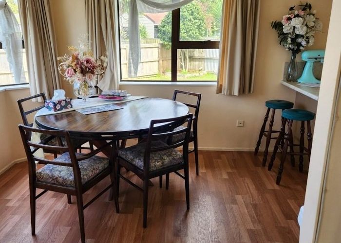  at 28 Chapman Place, Kawaha Point, Rotorua, Bay Of Plenty