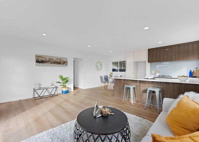  at 15 Freda Place, Favona, Manukau City, Auckland